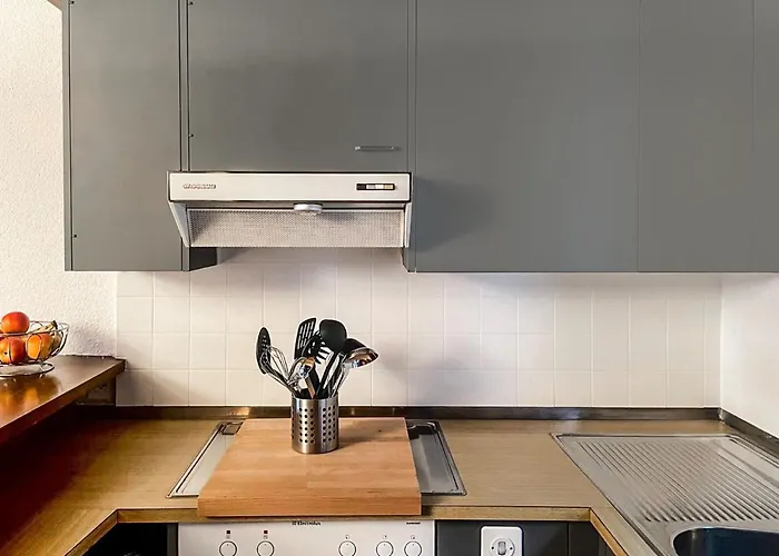 Lisiere-sud A 17 By Interhome 公寓 克莱恩 蒙塔纳